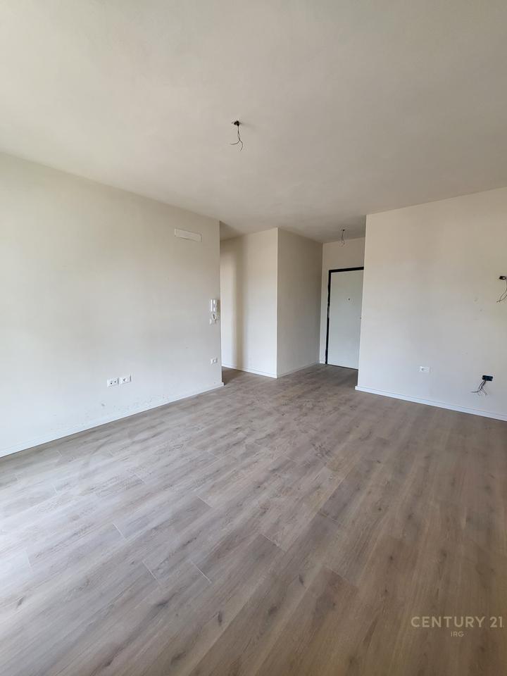 AMBIENT ZYRASH+PARKIM PER QIRA TE TRIO TOWER, DON BOSKO!