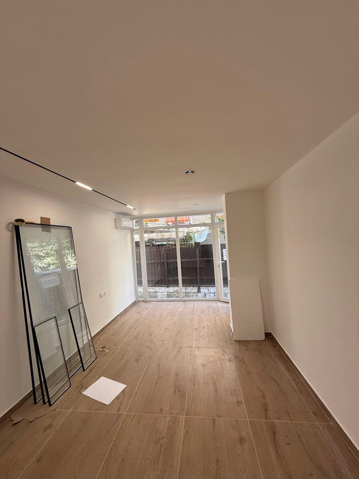 THE ONLY BARDHYL STREET, WE RENT A SHOP SUITABLE FOR DIFFERENT TYPES OF BUSINESS!!