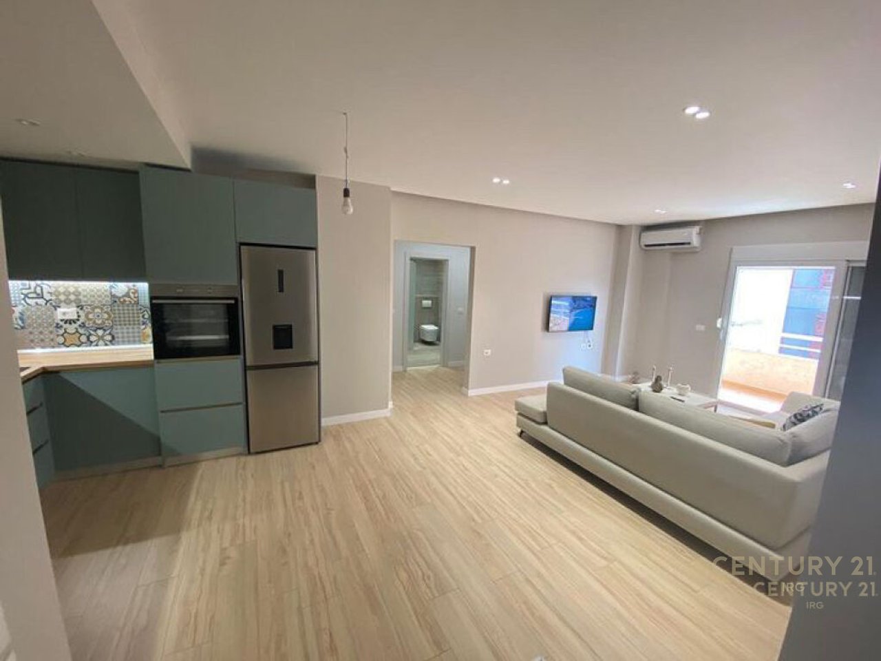 APPARTAMENTO 2+1+2 IN VENDITA VICINO ALL'HOTEL BUTRINTI!