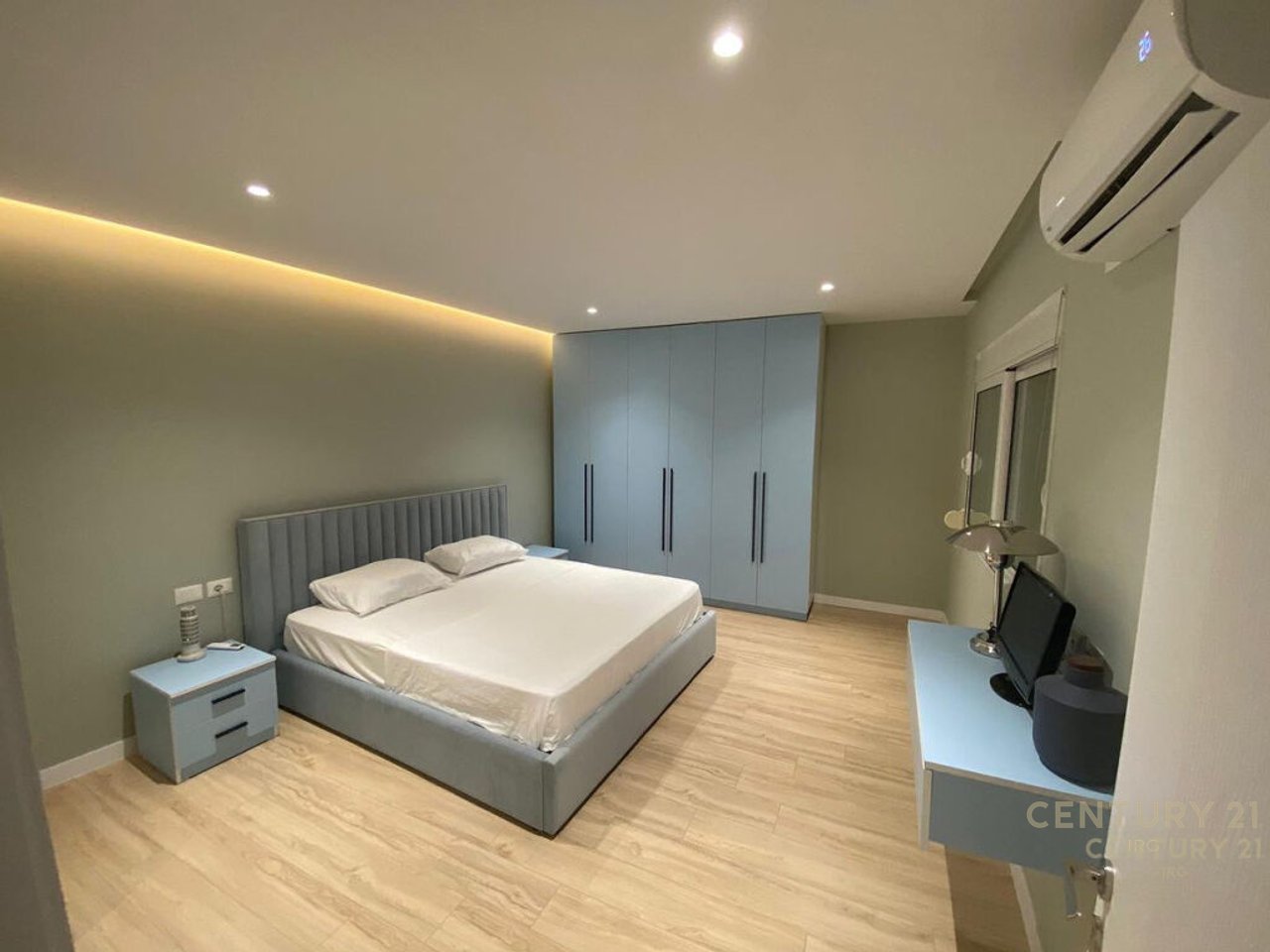 APPARTAMENTO 2+1+2 IN VENDITA VICINO ALL'HOTEL BUTRINTI!