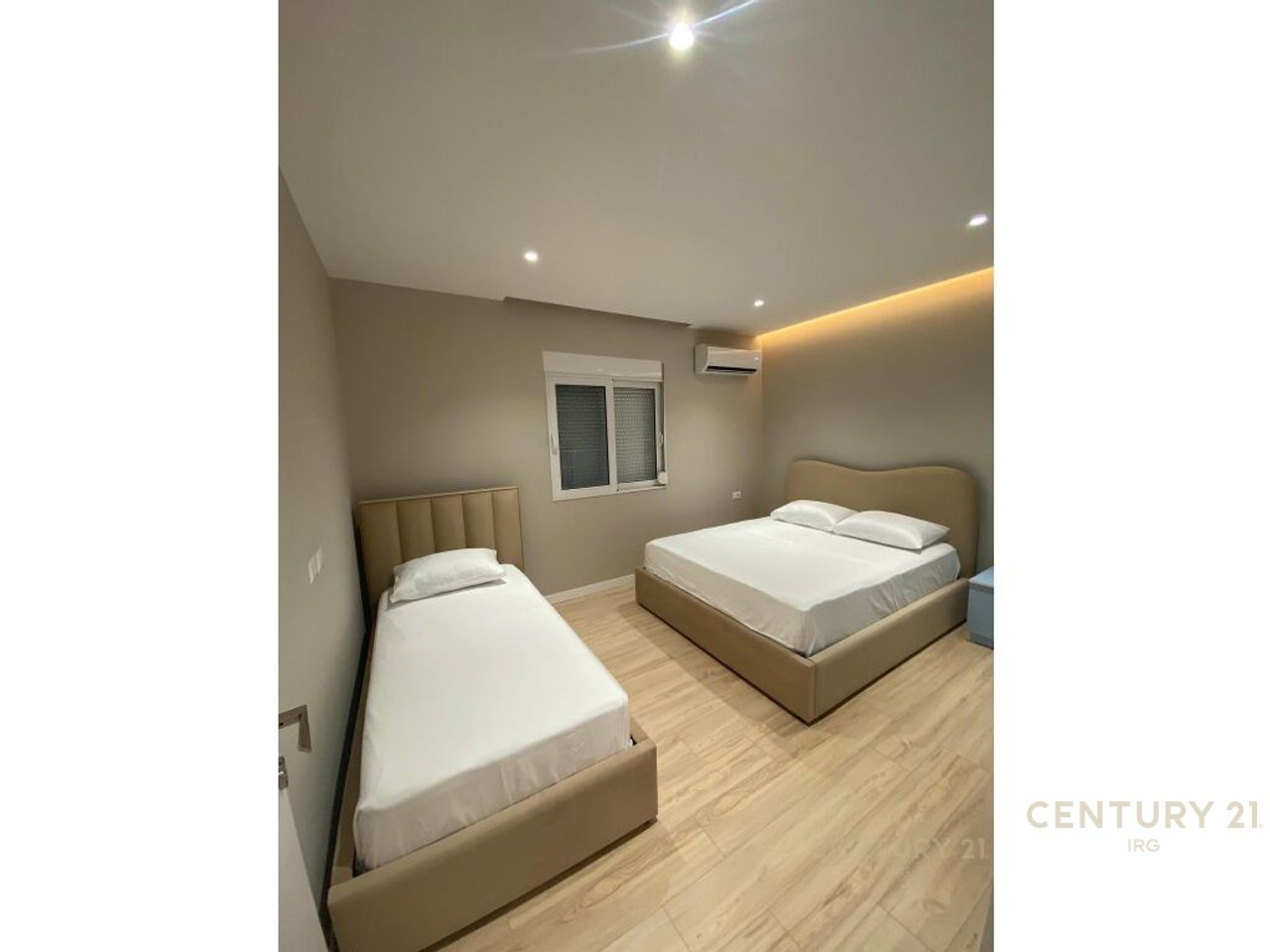 APPARTAMENTO 2+1+2 IN VENDITA VICINO ALL'HOTEL BUTRINTI!