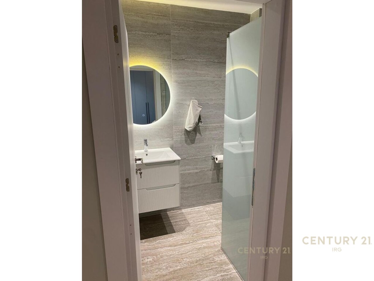 APPARTAMENTO 2+1+2 IN VENDITA VICINO ALL'HOTEL BUTRINTI!