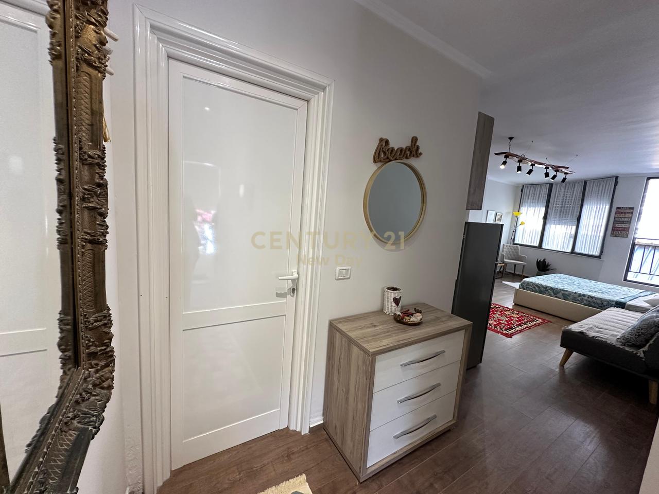 Studio  për Shitje te Mali i Robit, Durrës -  45 m²