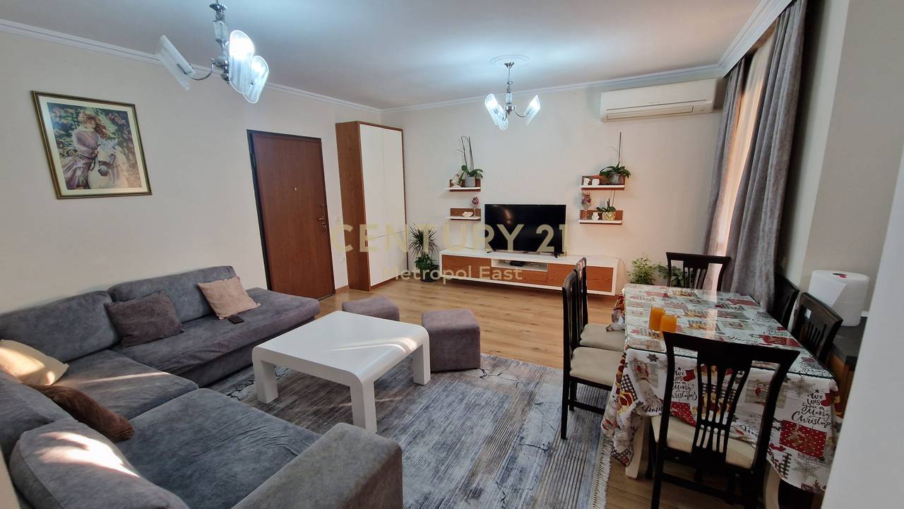 APARTMENT FOR SALE 2+1+2 AT THE BOTANICAL GARDEN