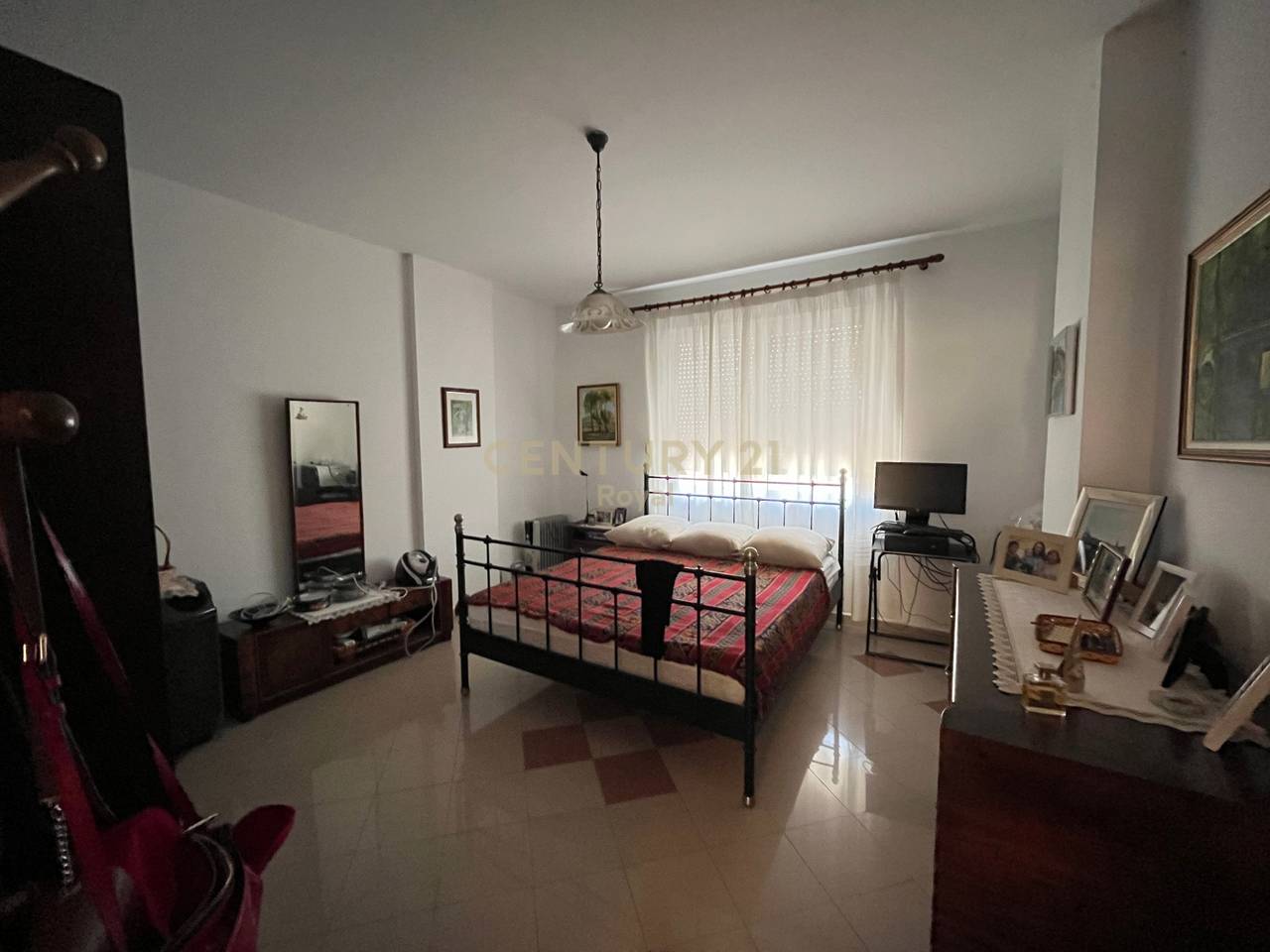 APPARTAMENTO 2+1 IN VENDITA VICINO ALLA SCUOLA ROSSA
