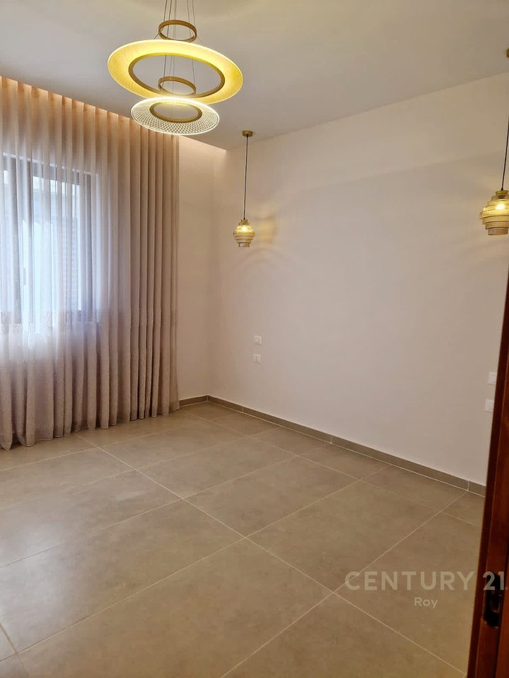 FANTASTIC 2-STOREY VILLA FOR SALE IN SPILLE!!!