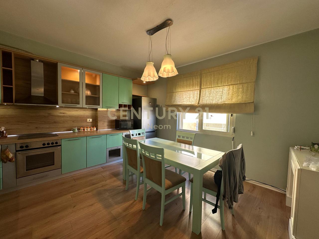 QIRA, APARTMENT 1+1, IN VASIL SHANTO!!