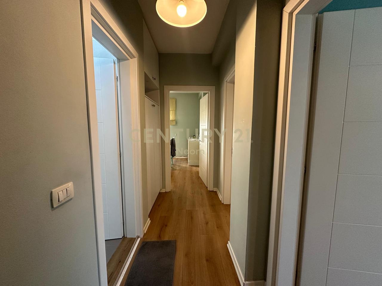 QIRA, APARTMENT 1+1, IN VASIL SHANTO!!