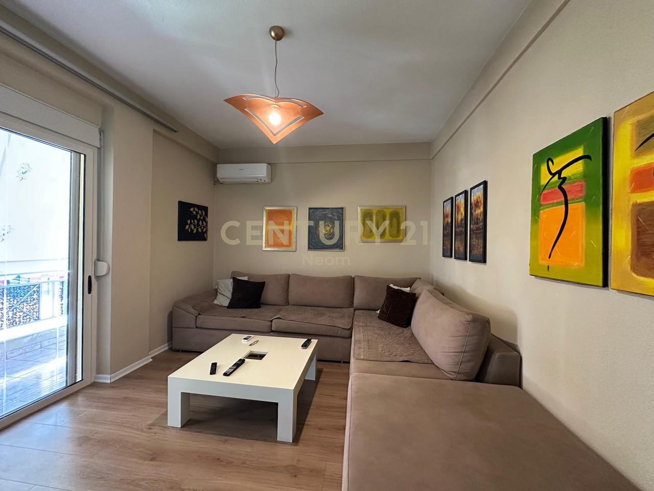 QIRA, APARTMENT 1+1, IN VASIL SHANTO!!