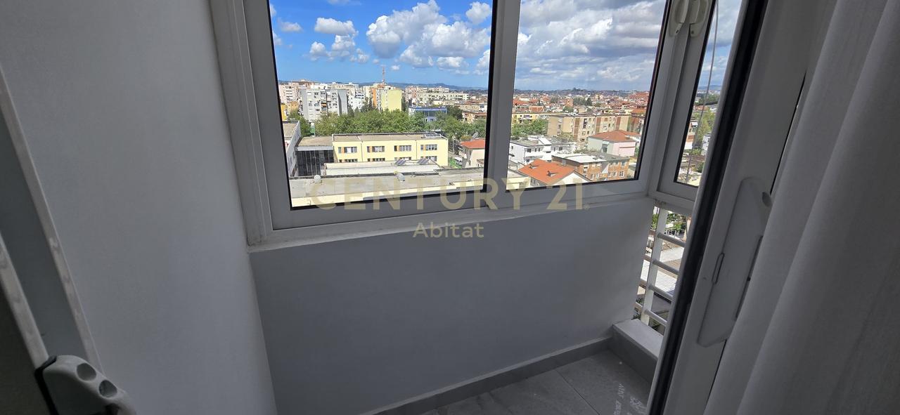 APARTAMENT 1+1 PER QERA NE LAPRAKE!