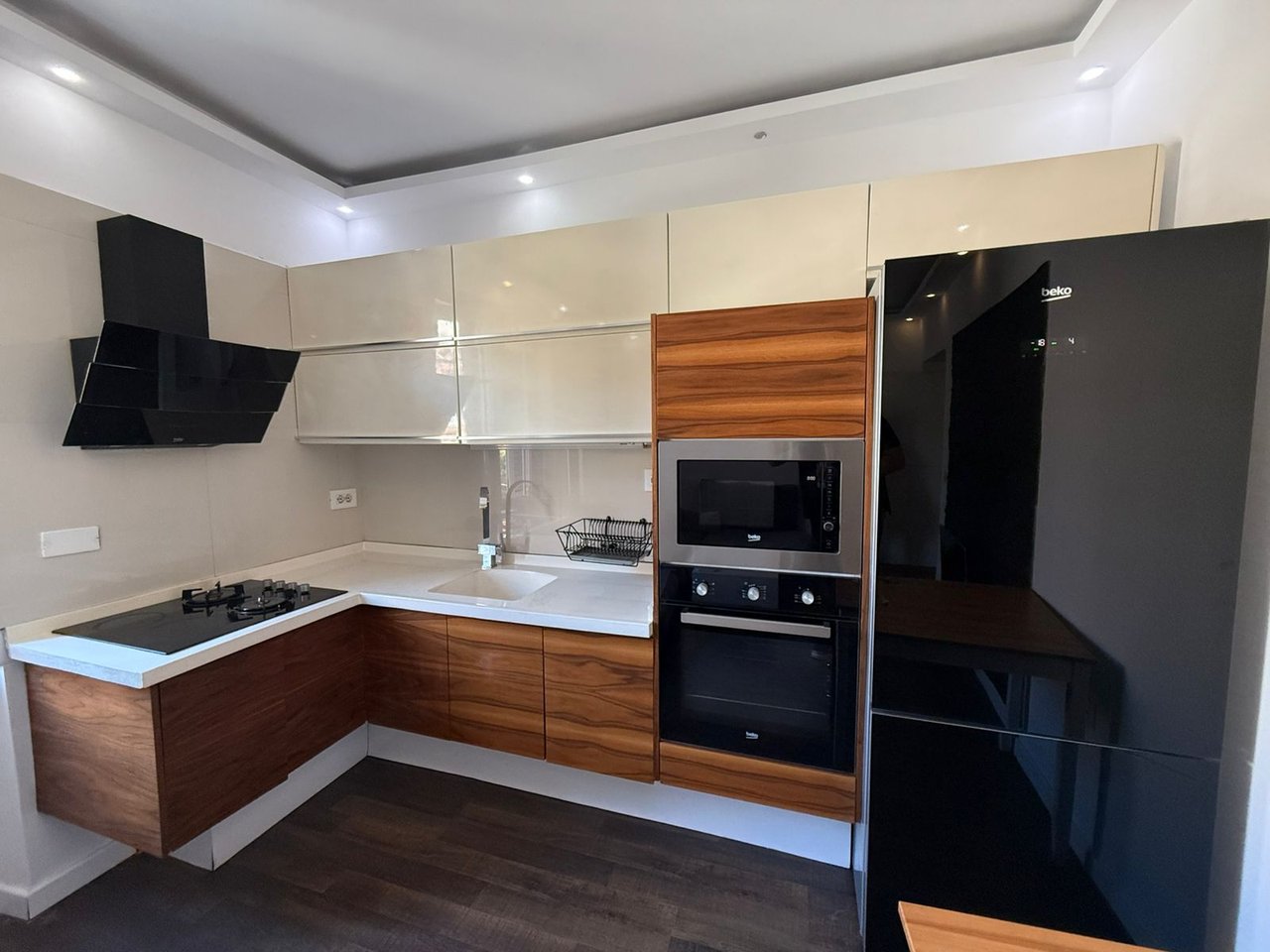FOR RENT 2+1 APARTMENT NEAR THE FORMER TRAIN STATION!