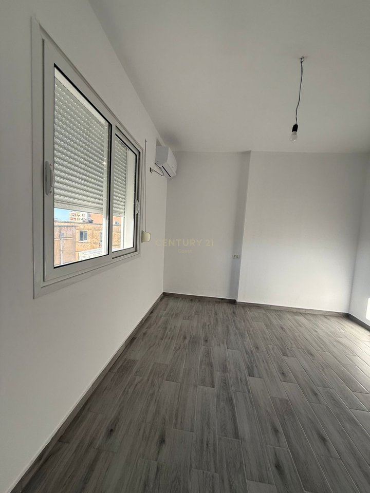 APARTMENT 2+1, FOR SALE IN "TRANSBALLKANIK" VLORE!!!
