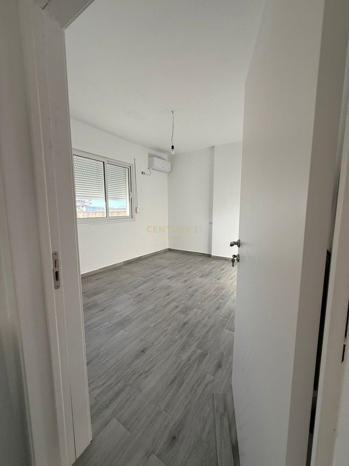 APARTMENT 2+1, FOR SALE IN "TRANSBALLKANIK" VLORE!!!