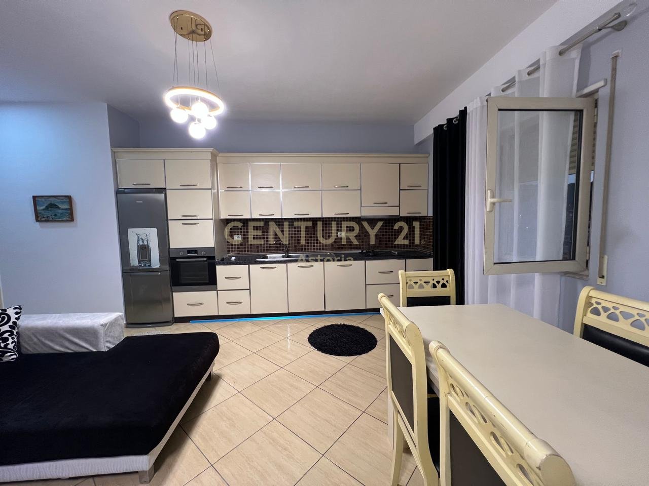 Jepet me qira apartament 2+1+2 prane kompleksit Delijorgji