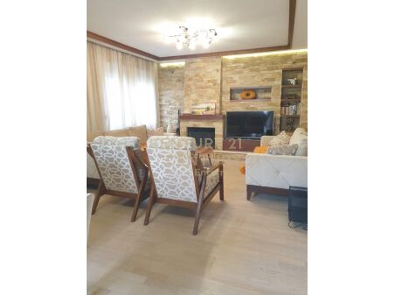 Apartament 2+1 per Qera ne Bllok