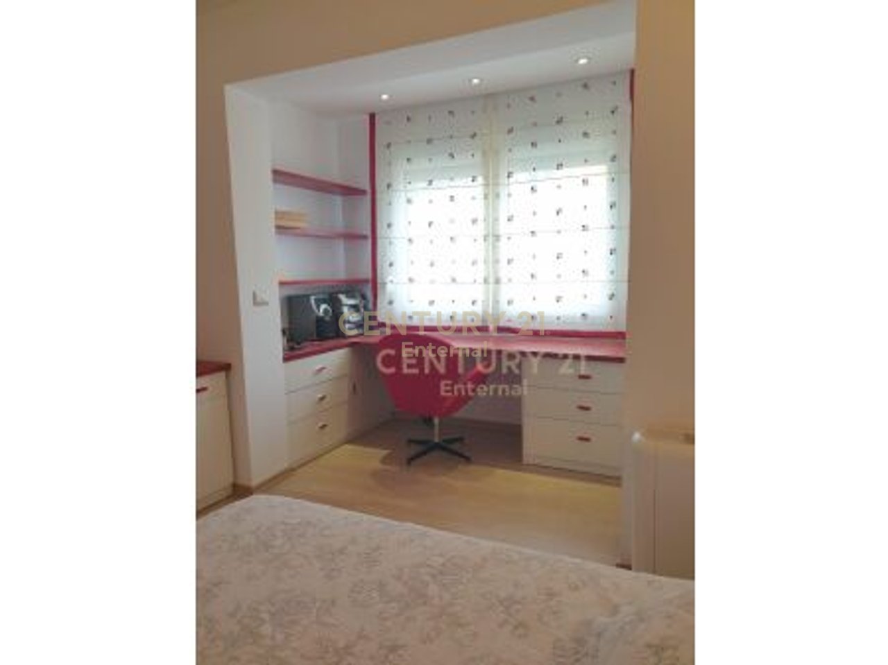 Apartament 2+1 per Qera ne Bllok