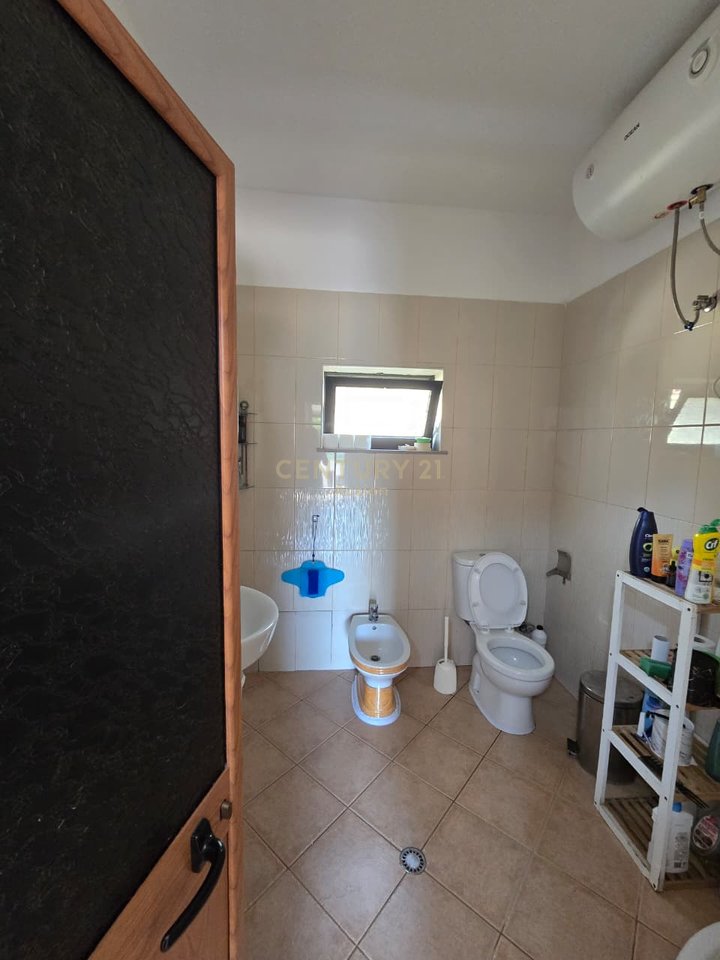 Private house for sale Univers City, Tirana - €250,000.00 | 330 m²!