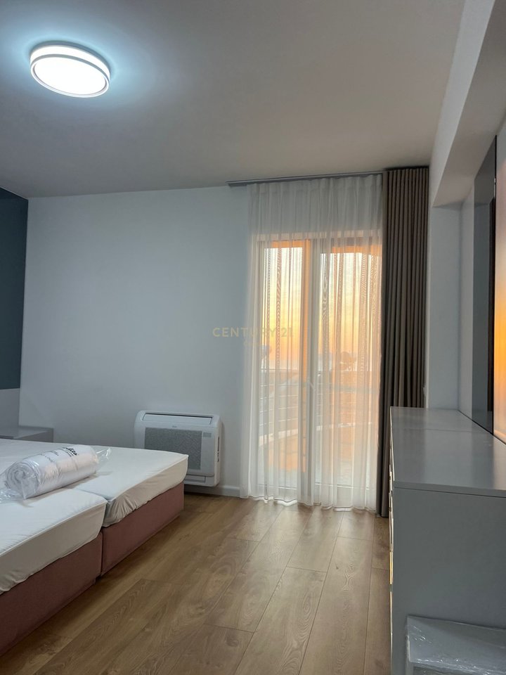 APPARTAMENTO DI LUSSO 2+1+2 IN AFFITTO, VISTA MARE COMPLETA IN ACQUA FREDDA, VLORE!