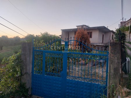 In vendita, casa su 2 piani, Koder-Babrru