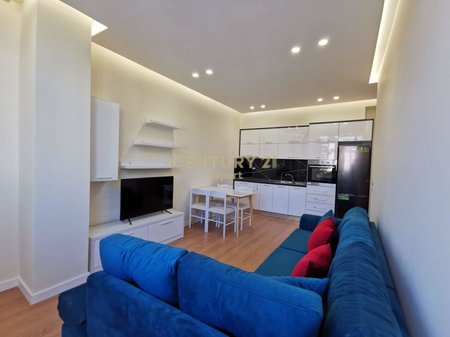 APPARTAMENTO SHESIM 1+1 VICINO ALL'HOTEL COLOSSEO, VIA DURRËS!!!