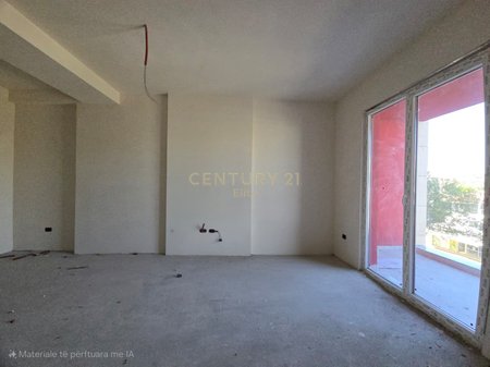 Shitet OKAZION Apartament 1+1 ne Paskuqan !