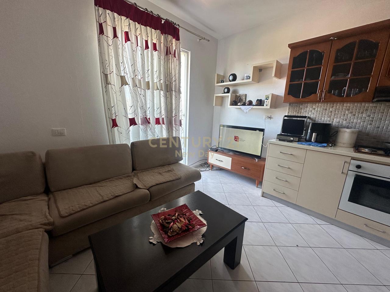 Appartamento 2+1 in affitto nel Quartiere n.17, Durazzo – 300€ | 73 m²