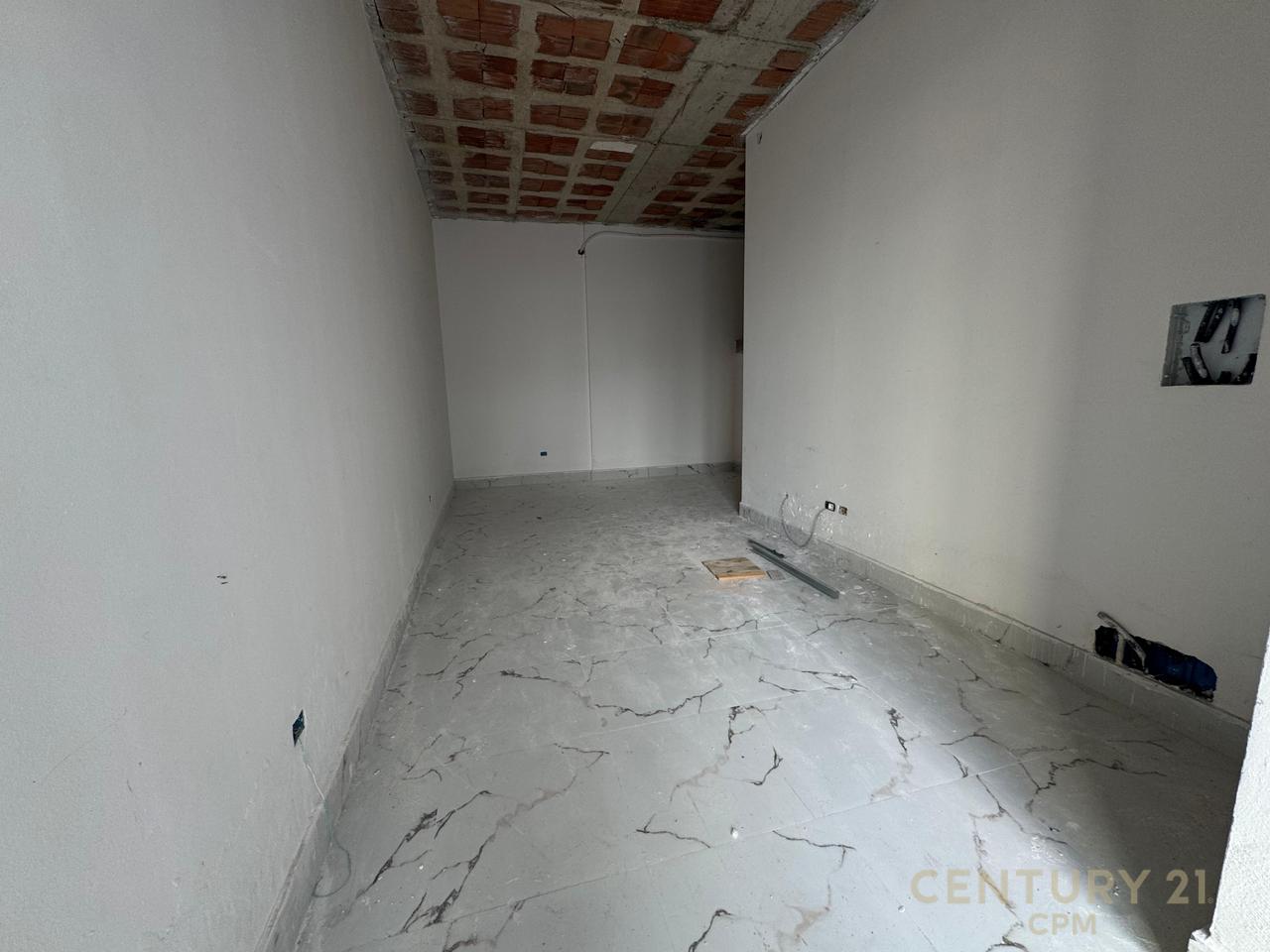 Negozio in affitto vicino a via Mine Peza nel Centro!
