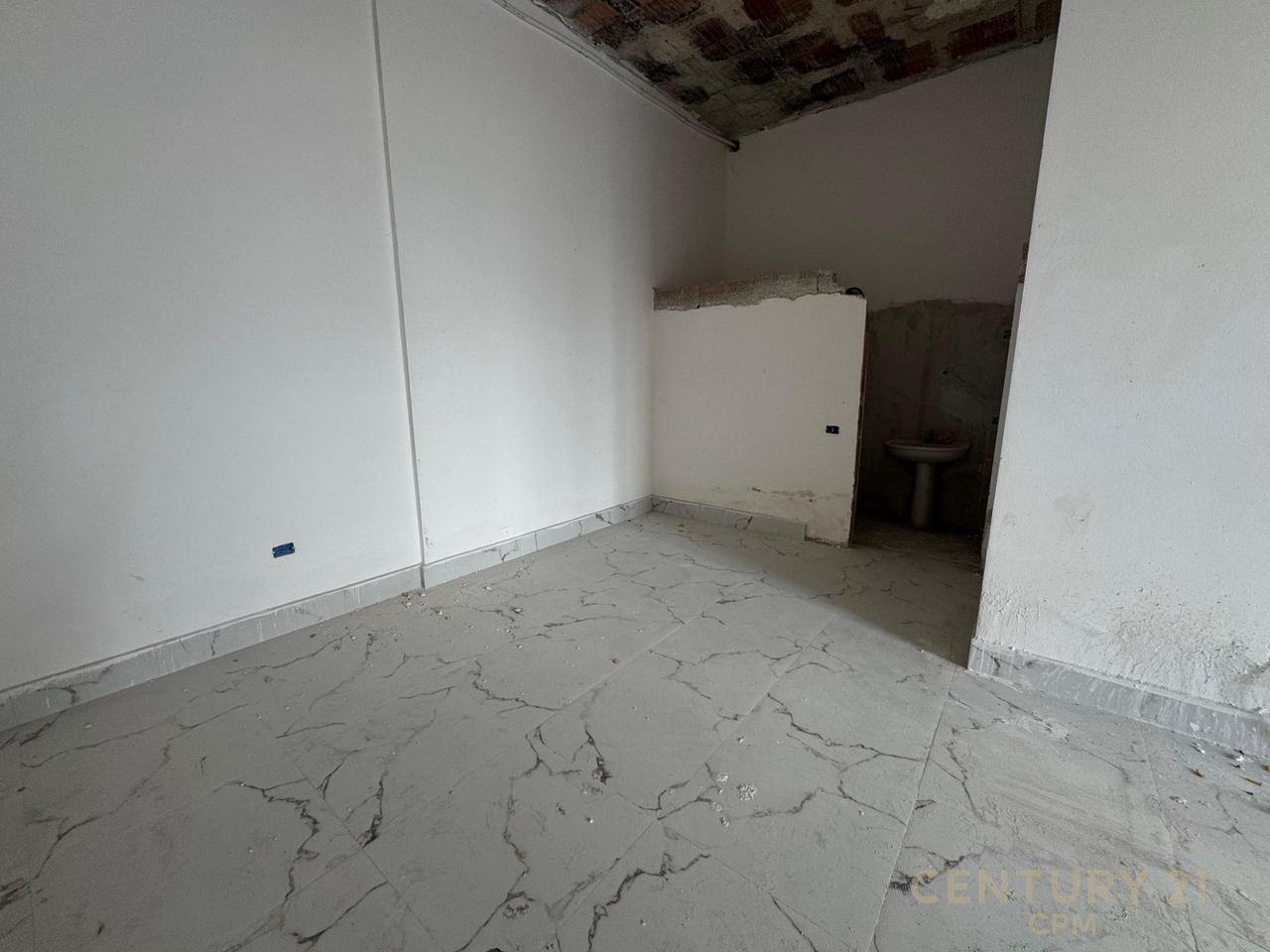 Negozio in affitto vicino a via Mine Peza nel Centro!