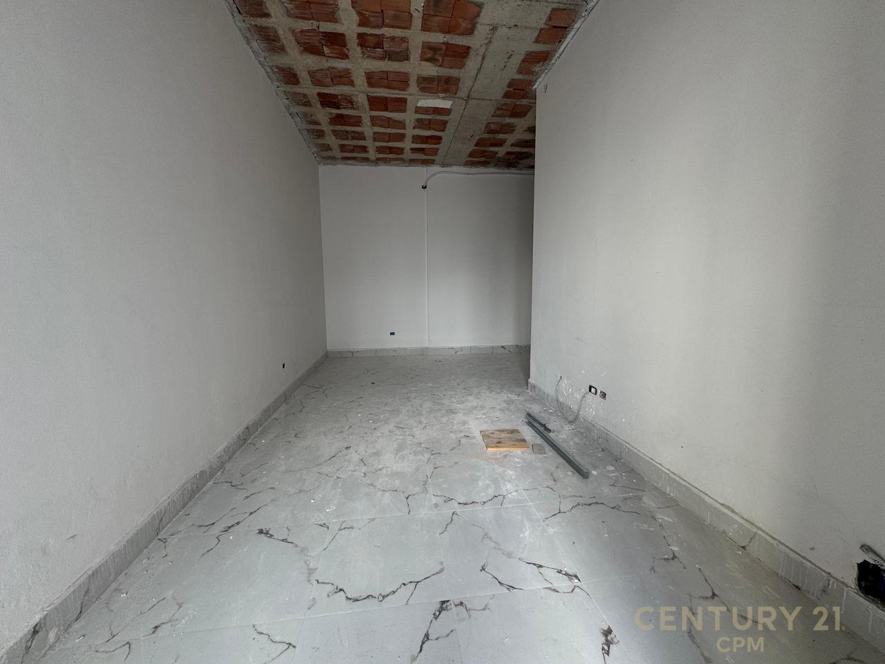 Negozio in affitto vicino a via Mine Peza nel Centro!