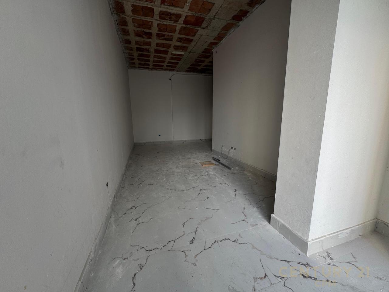 Negozio in affitto vicino a via Mine Peza nel Centro!