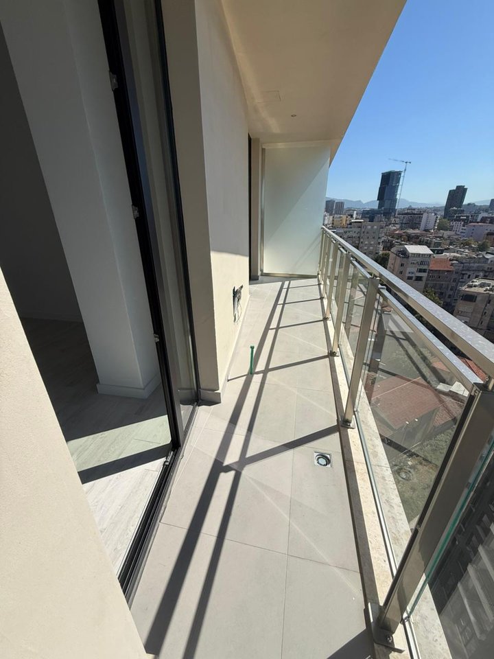 APPARTAMENTO IN AFFITTO PER UFFICI AL GOLDEN RESIDENCE (MINE PEZA RESIDENCE)