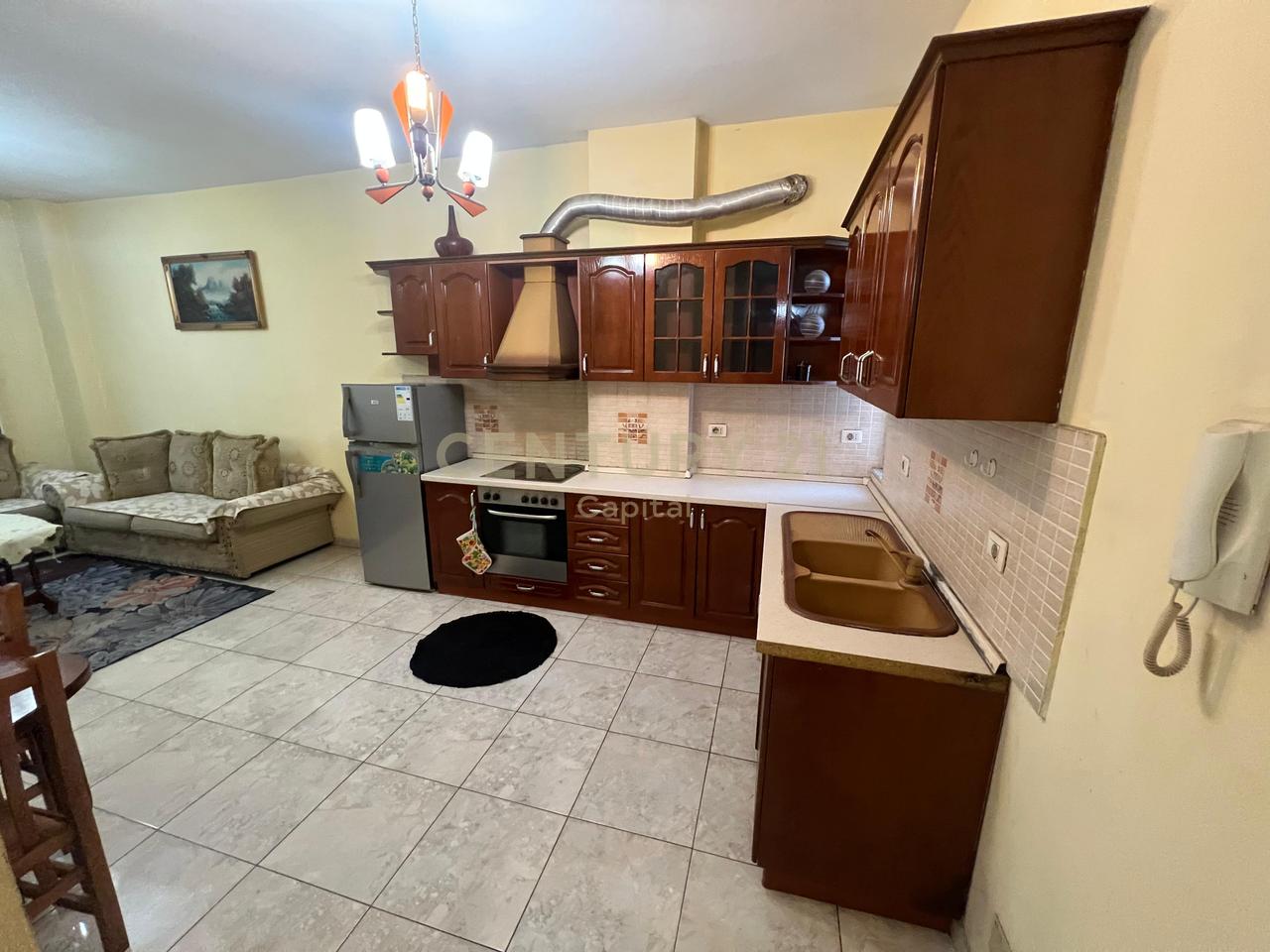 Apartment 2+1+2 for rent at Kthesa e Kamzes!