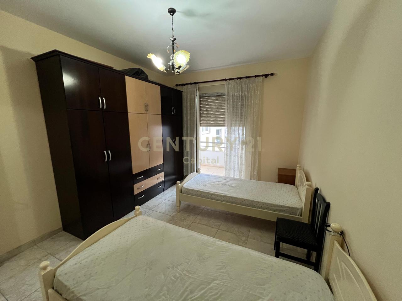 Apartment 2+1+2 for rent at Kthesa e Kamzes!