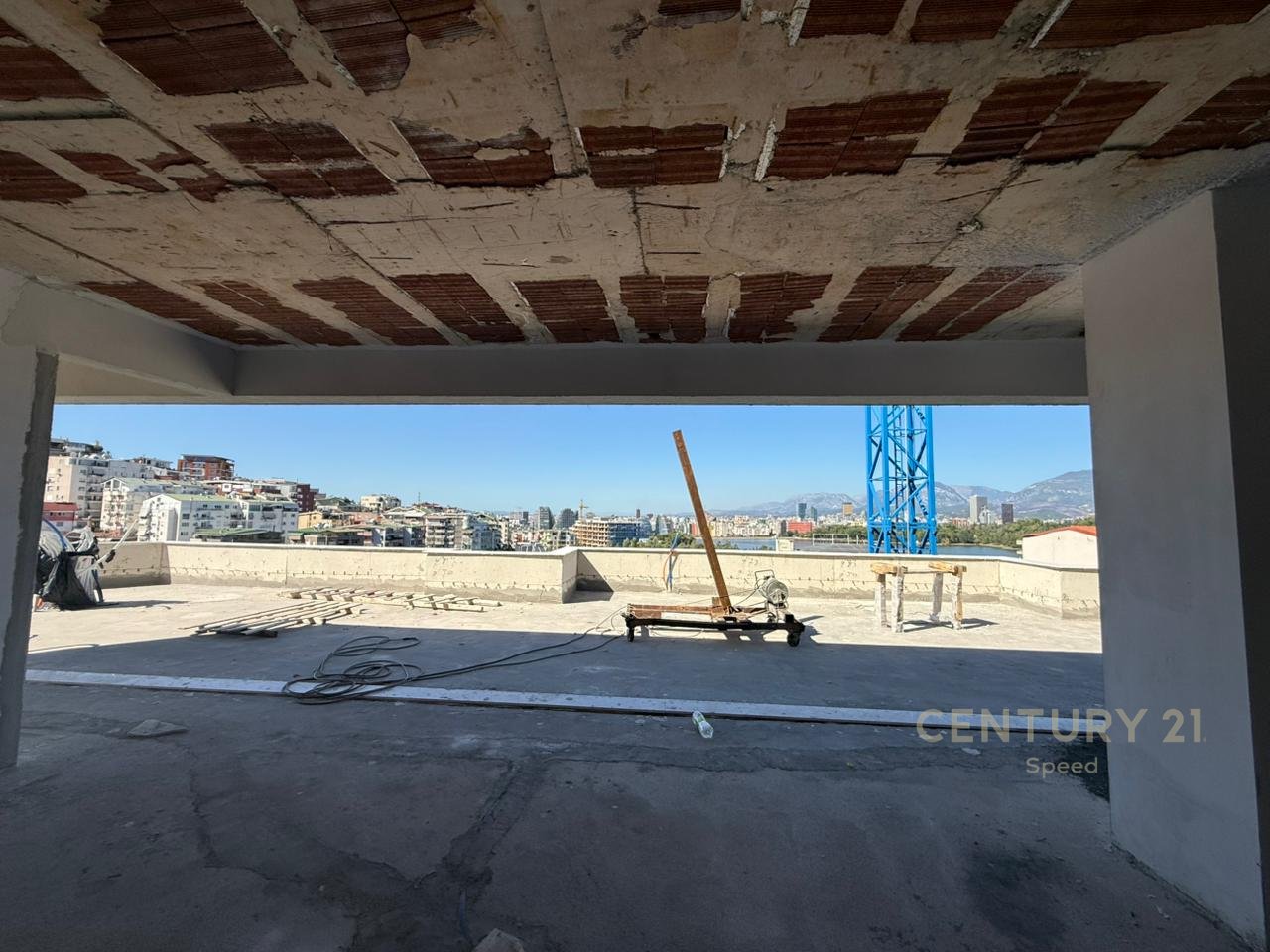 Attico con vista fantastica in vendita a Dry Lake, Tirana | 350 m²