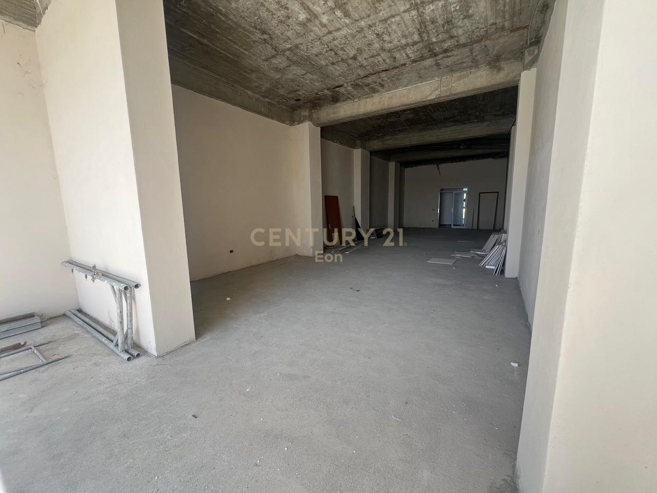 Commercial Space 1+1 For Sale in Spitallë, Durrës!!!