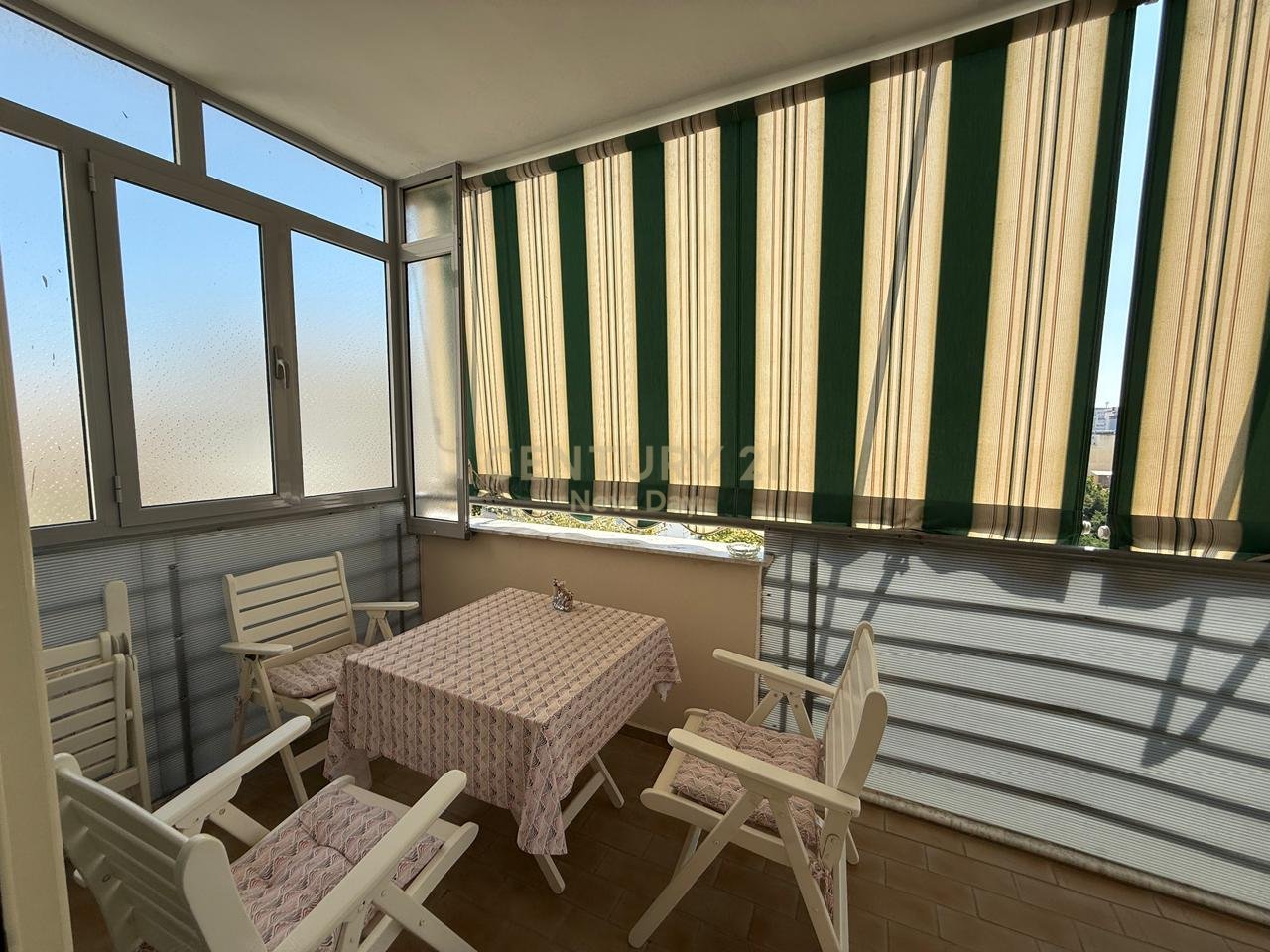 Apartment 3+1+2 for sale in the former district area.