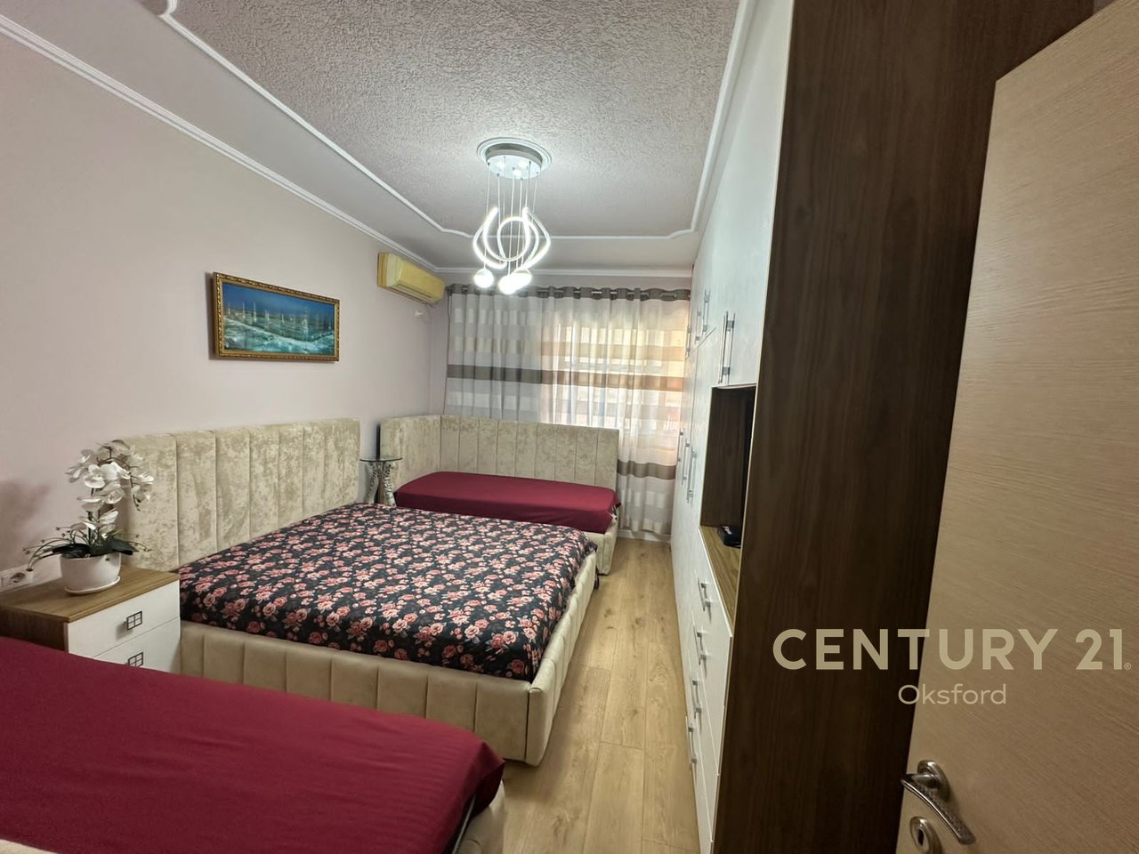 SHESIM APARTAMENT 2+1+2 NE ZONEN E DON BOSKOS