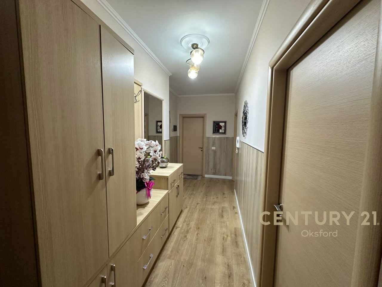 SHESIM APARTAMENT 2+1+2 NE ZONEN E DON BOSKOS