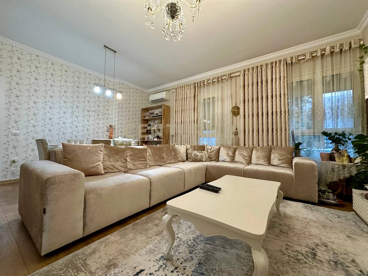 SHESIM, APARTAMENT 3+1+2, KOPSHTI ZOOLOGJIK!