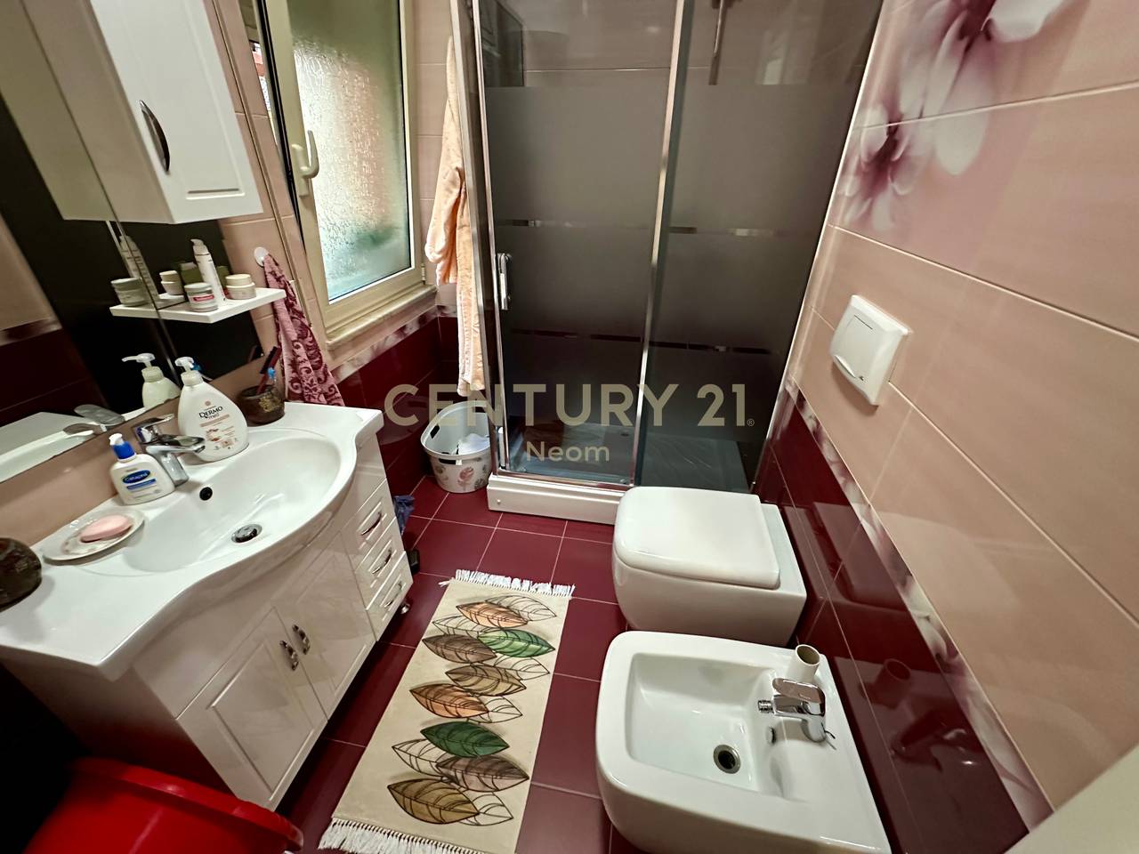 SHESIM, APARTAMENT 3+1+2, KOPSHTI ZOOLOGJIK!