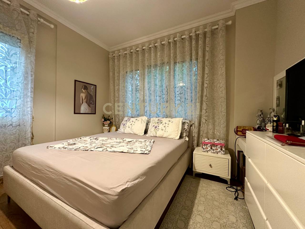 SHESIM, APARTAMENT 3+1+2, KOPSHTI ZOOLOGJIK!