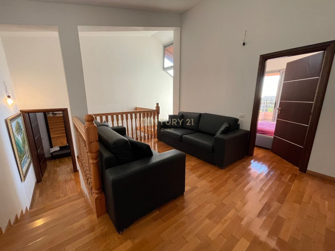 VILLA FOR SALE IN THE "PARTIZANI" NEIGHBORHOOD, VLORE!!