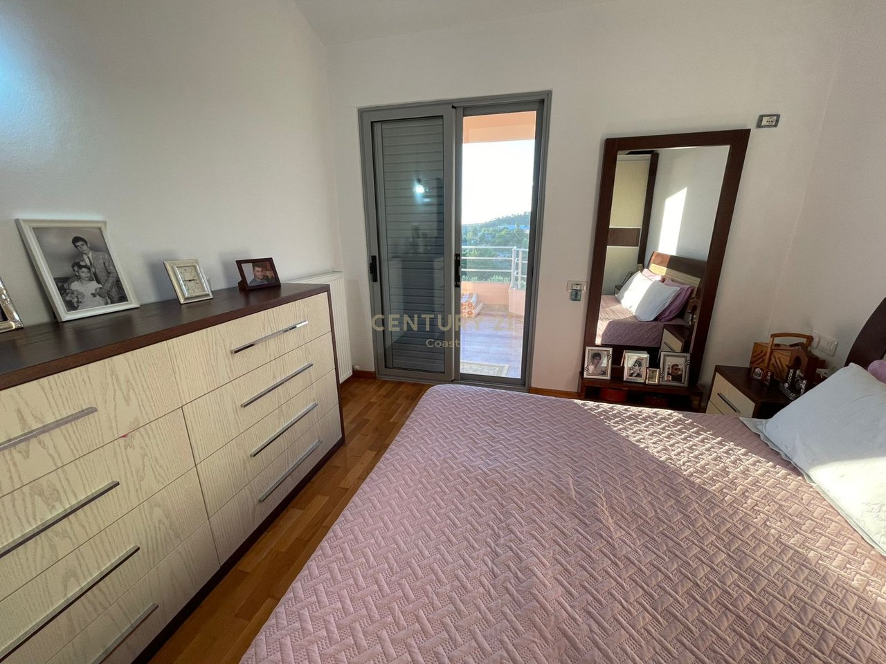 VILLA FOR SALE IN THE "PARTIZANI" NEIGHBORHOOD, VLORE!!