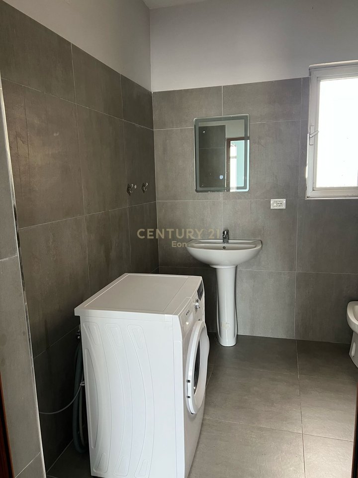 Appartamento 2+1 in Affitto sulla Spiaggia, Durrës - 300€