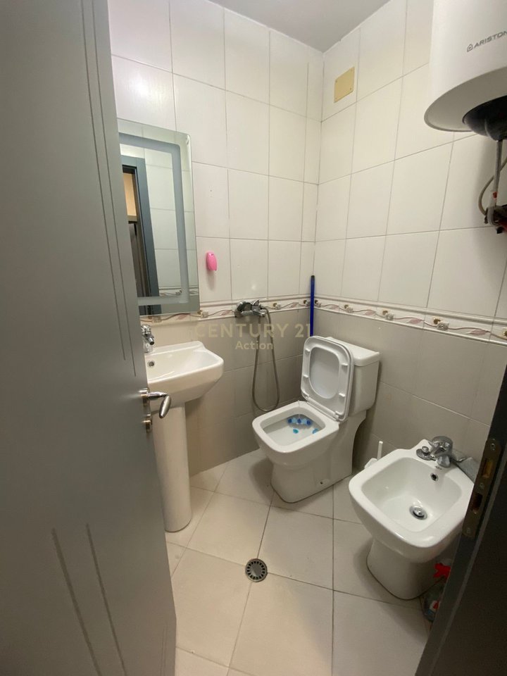 AMBIENT BIZNESI PER QIRA!