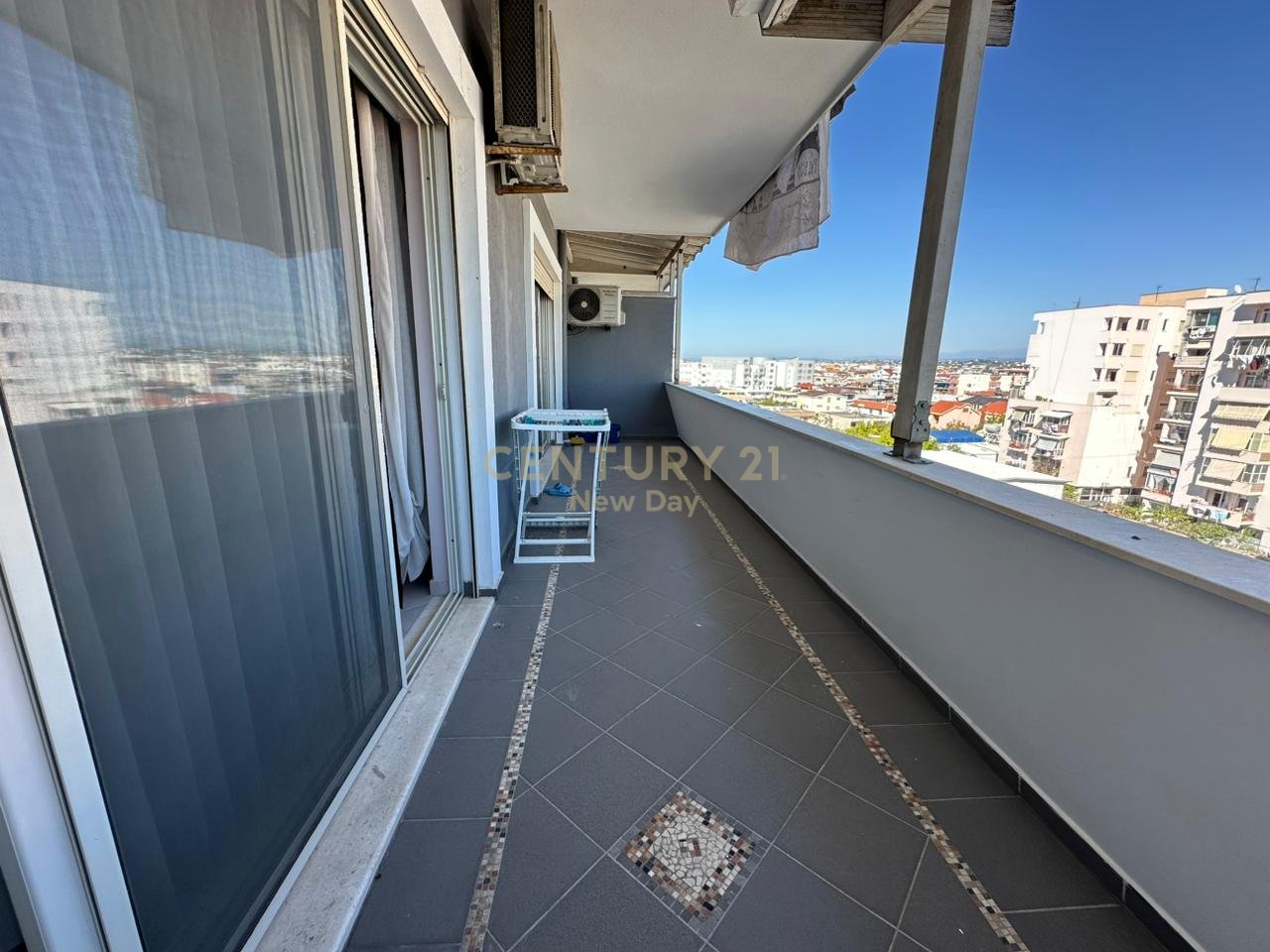 Apartment 2+1 For Rent with Water Supply and Sewerage, Durrës - 500 Thousand Leke | 110 m²