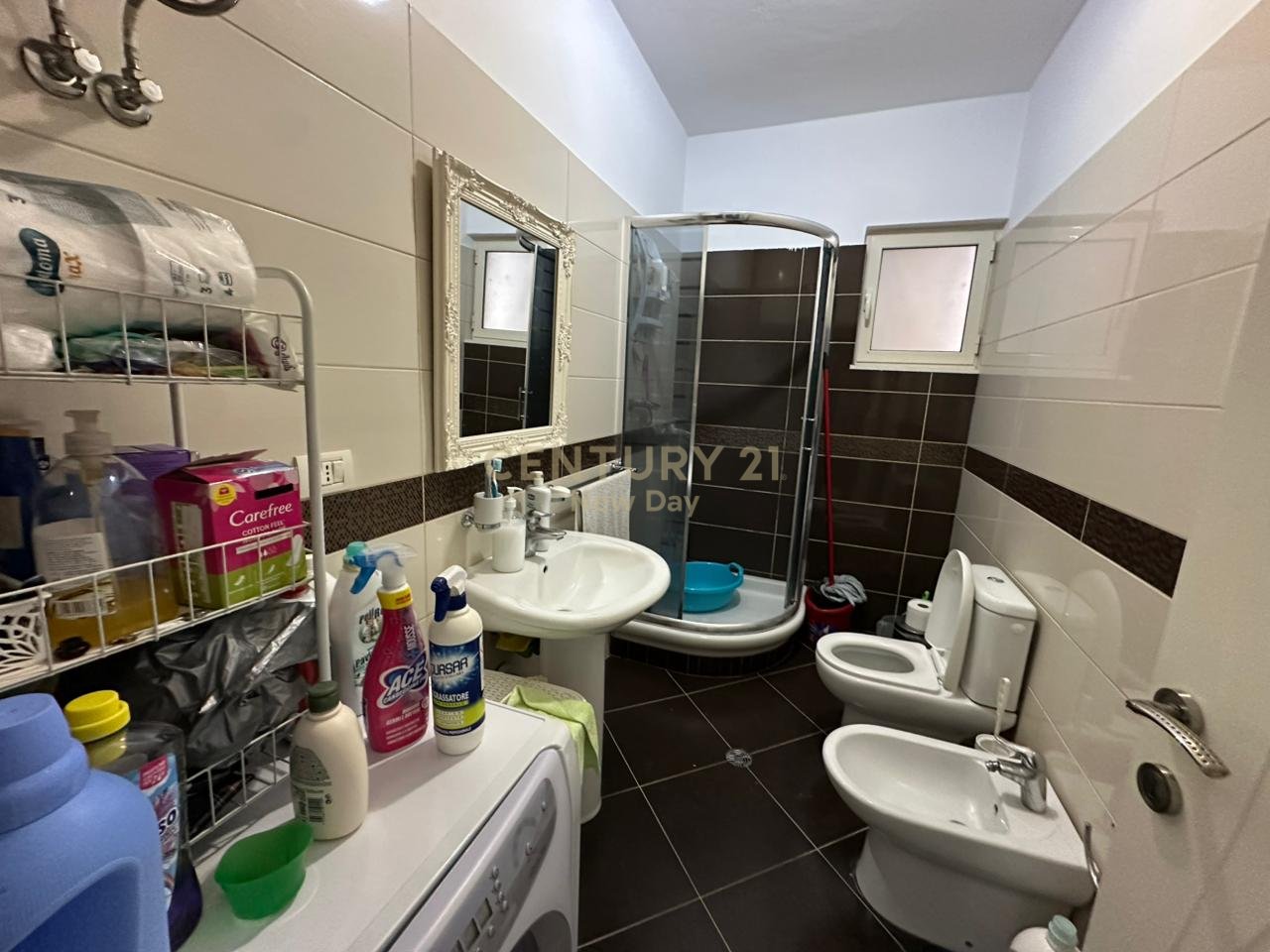 Apartment 2+1 For Rent with Water Supply and Sewerage, Durrës - 500 Thousand Leke | 110 m²