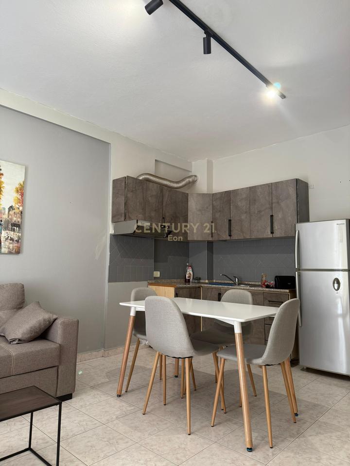 Apartament 1+1 Me Qira në Plazh Iliria, Durrës !!