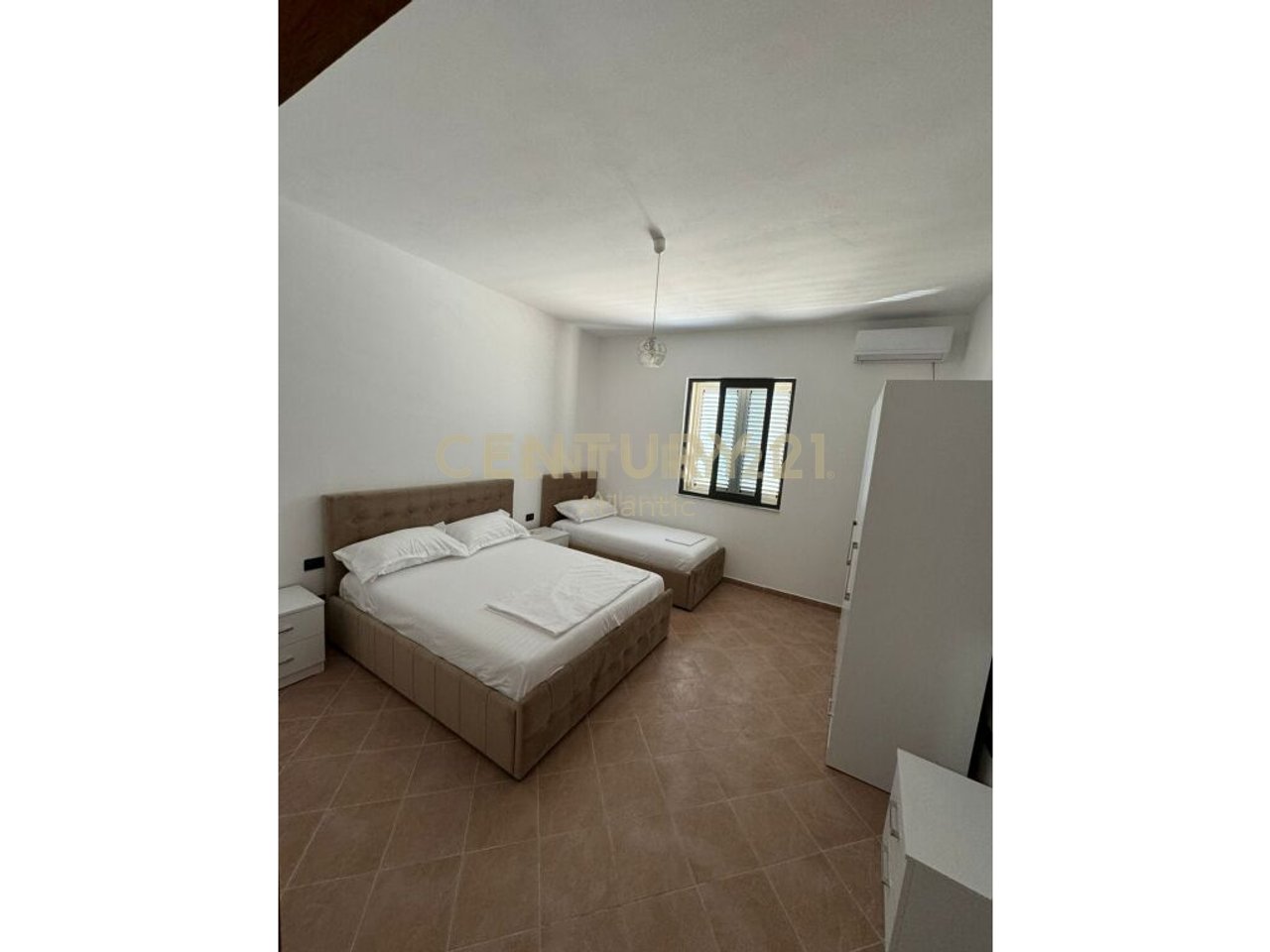 VILLA FOR RENT ON THE BEACH!