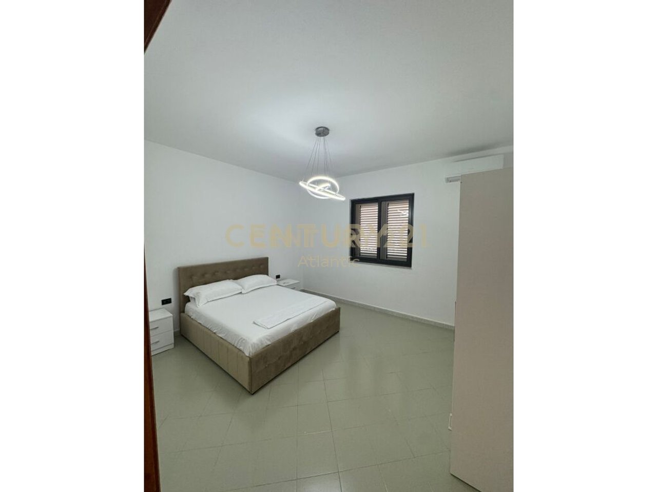 VILLA FOR RENT ON THE BEACH!
